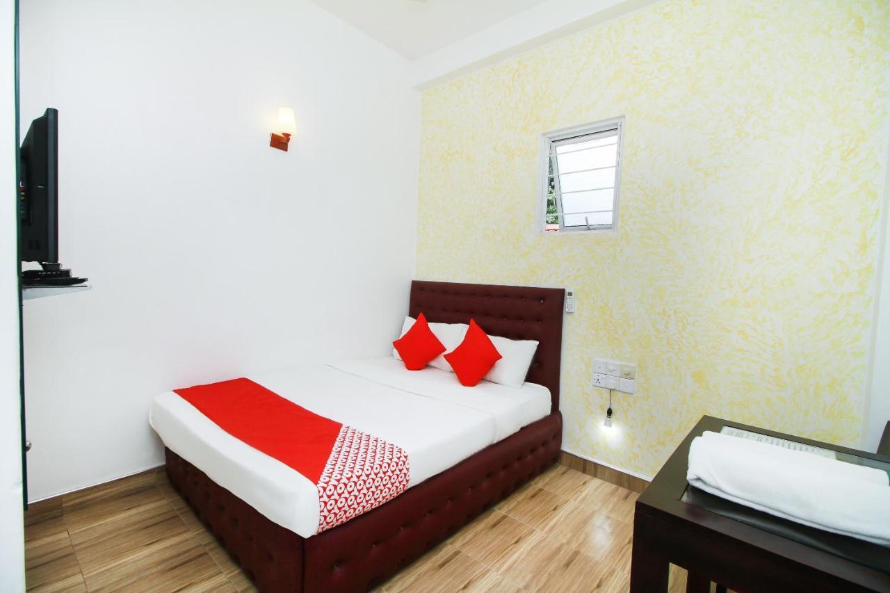 Oyo 270 Pavana Resort Negombo Habitación foto
